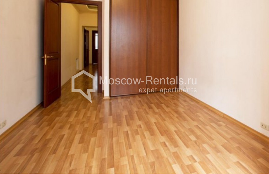 Photo #8 4-room (3 BR) apartment for <a href="http://moscow-rentals.ru/en/articles/long-term-rent" target="_blank">a long-term</a> rent
 in Russia, Moscow, Furmannyi lane, 24