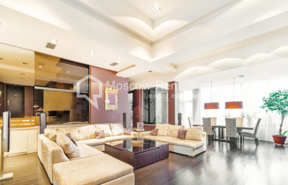 Фото №2 5-комн. кв. в аренду на длительный срок в Россия, Москва, Островной проезд, 6