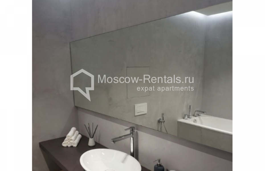 Photo #14 4-room (3 BR) apartment for <a href="http://moscow-rentals.ru/en/articles/long-term-rent" target="_blank">a long-term</a> rent
 in Russia, Moscow, Serpukhovskyi lane, 7С1