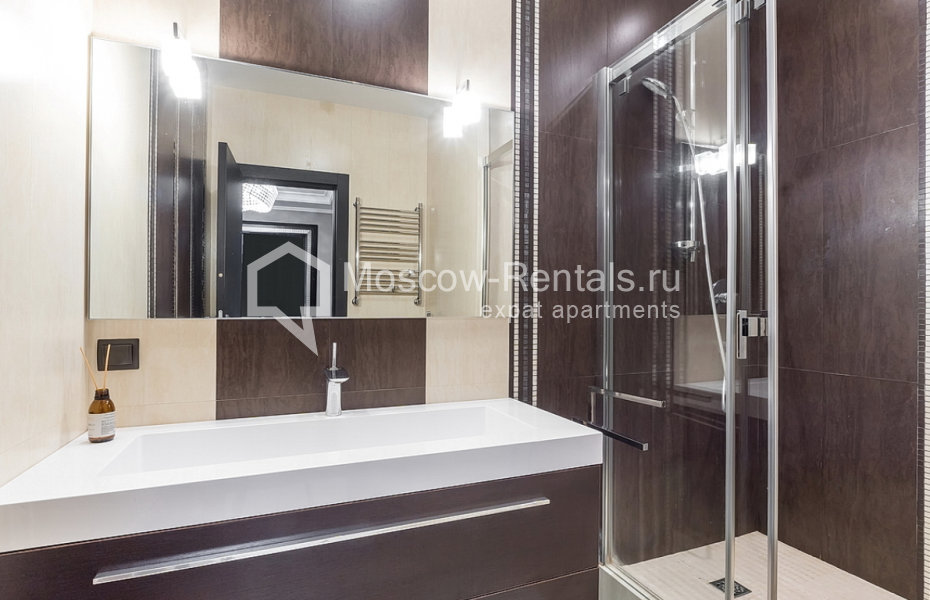 Photo #7 4-room (3 BR) apartment for <a href="http://moscow-rentals.ru/en/articles/long-term-rent" target="_blank">a long-term</a> rent
 in Russia, Moscow, Profsoyuznaya str, 25К1