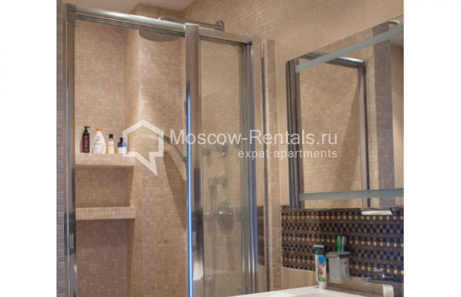 Photo #22 4-room (3 BR) apartment for <a href="http://moscow-rentals.ru/en/articles/long-term-rent" target="_blank">a long-term</a> rent
 in Russia, Moscow, Garibaldi str, 15