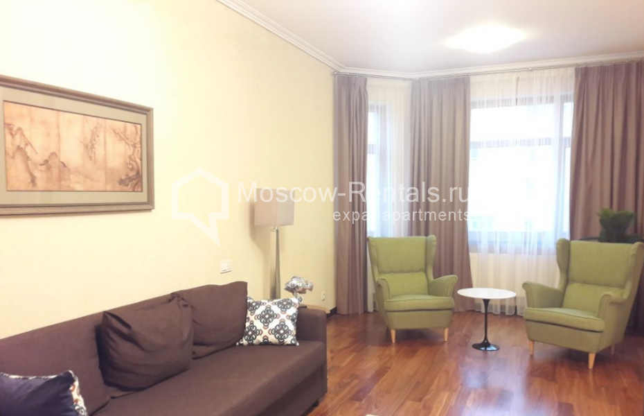 Photo #2 4-room (3 BR) apartment for <a href="http://moscow-rentals.ru/en/articles/long-term-rent" target="_blank">a long-term</a> rent
 in Russia, Moscow, Lomonosovskyi prosp, 25к3
