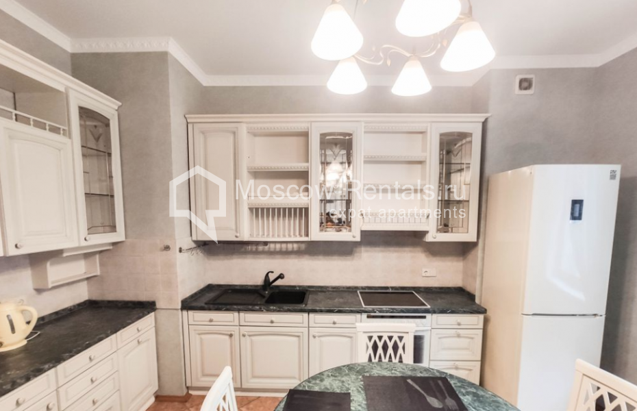 Photo #11 2-room (1 BR) apartment for <a href="http://moscow-rentals.ru/en/articles/long-term-rent" target="_blank">a long-term</a> rent
 in Russia, Moscow, Krasnoproletarskaya str, 7