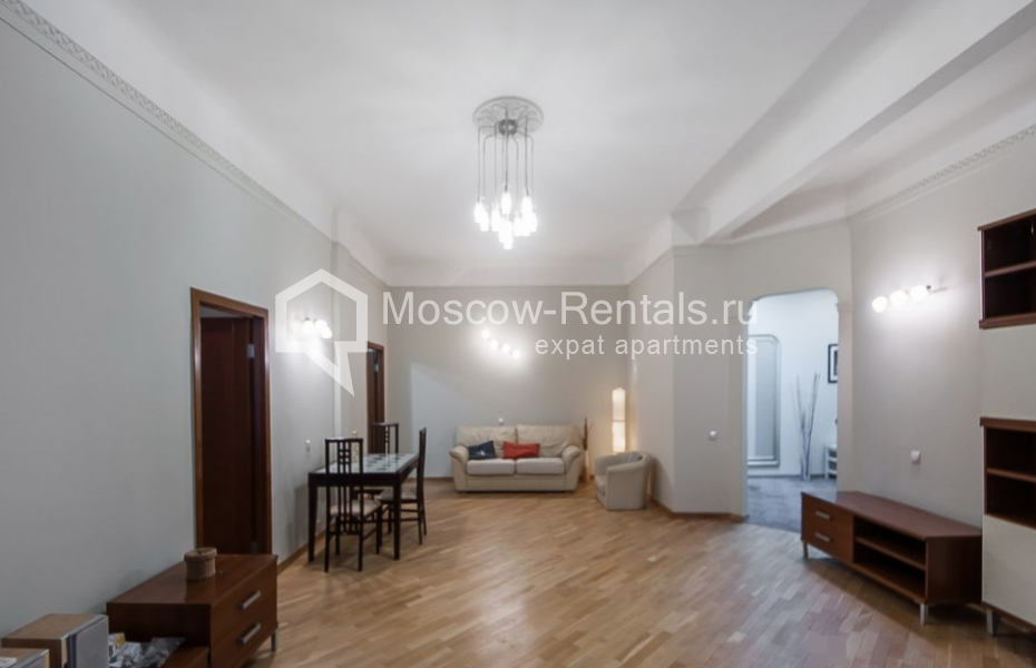 Photo #4 3-room (2 BR) apartment for <a href="http://moscow-rentals.ru/en/articles/long-term-rent" target="_blank">a long-term</a> rent
 in Russia, Moscow, Vasilievskaya str, 15