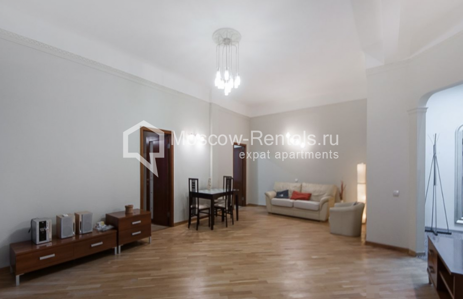 Photo #5 3-room (2 BR) apartment for <a href="http://moscow-rentals.ru/en/articles/long-term-rent" target="_blank">a long-term</a> rent
 in Russia, Moscow, Vasilievskaya str, 15