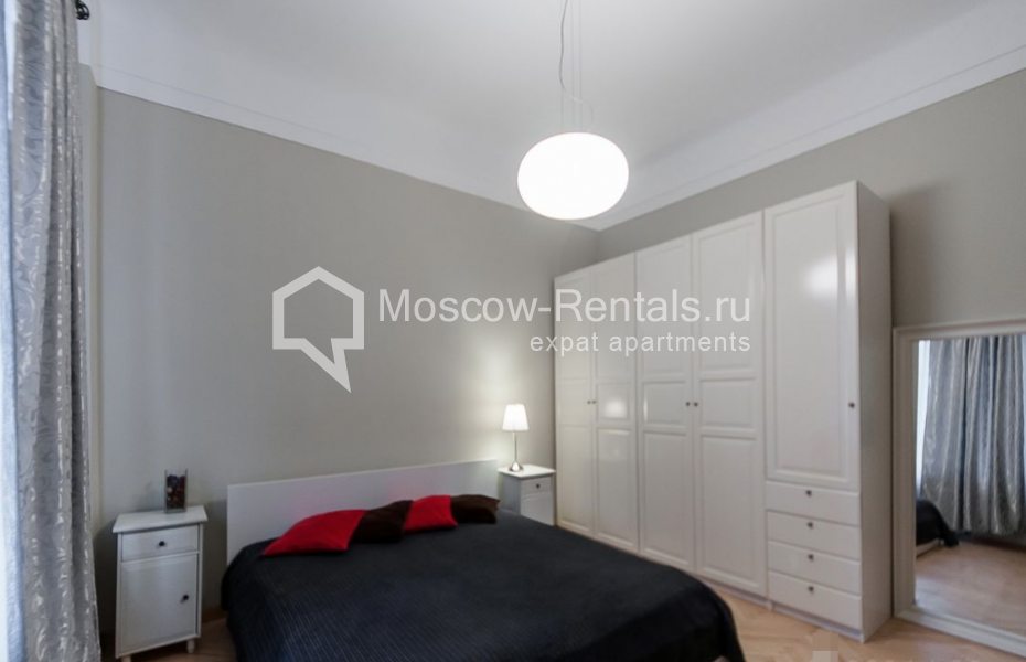 Photo #9 3-room (2 BR) apartment for <a href="http://moscow-rentals.ru/en/articles/long-term-rent" target="_blank">a long-term</a> rent
 in Russia, Moscow, Vasilievskaya str, 15