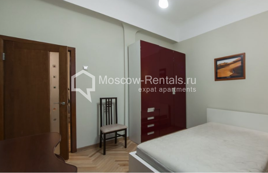 Photo #11 3-room (2 BR) apartment for <a href="http://moscow-rentals.ru/en/articles/long-term-rent" target="_blank">a long-term</a> rent
 in Russia, Moscow, Vasilievskaya str, 15