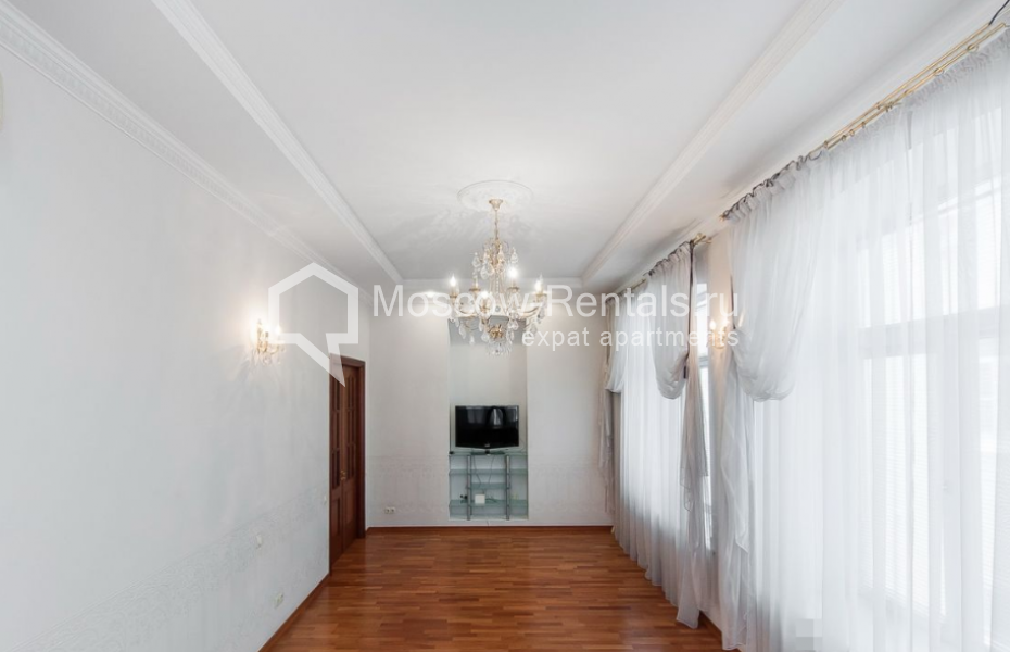 Photo #6 3-room (2 BR) apartment for <a href="http://moscow-rentals.ru/en/articles/long-term-rent" target="_blank">a long-term</a> rent
 in Russia, Moscow, Varsonofievskyi lane, 4С1