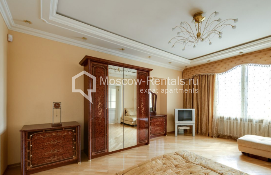Photo #5 3-room (2 BR) apartment for <a href="http://moscow-rentals.ru/en/articles/long-term-rent" target="_blank">a long-term</a> rent
 in Russia, Moscow, 1st Tverskaya-Yamskaya str, 36С1