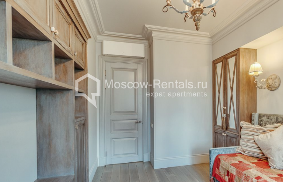 Photo #13 5-room (4 BR) apartment for <a href="http://moscow-rentals.ru/en/articles/long-term-rent" target="_blank">a long-term</a> rent
 in Russia, Moscow, Udaltsova str, 73