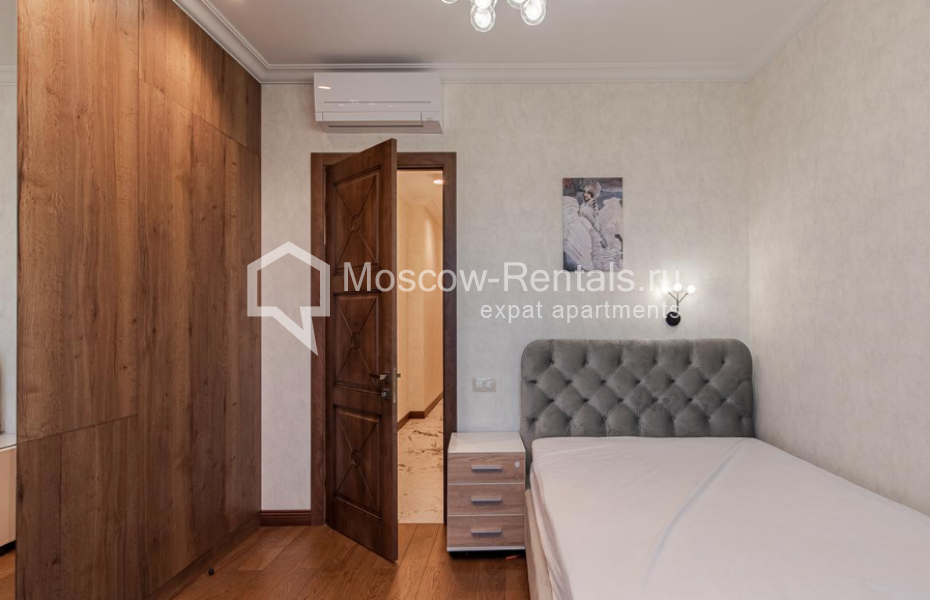 Photo #11 5-room (4 BR) apartment for <a href="http://moscow-rentals.ru/en/articles/long-term-rent" target="_blank">a long-term</a> rent
 in Russia, Moscow, Vavilova str, 4