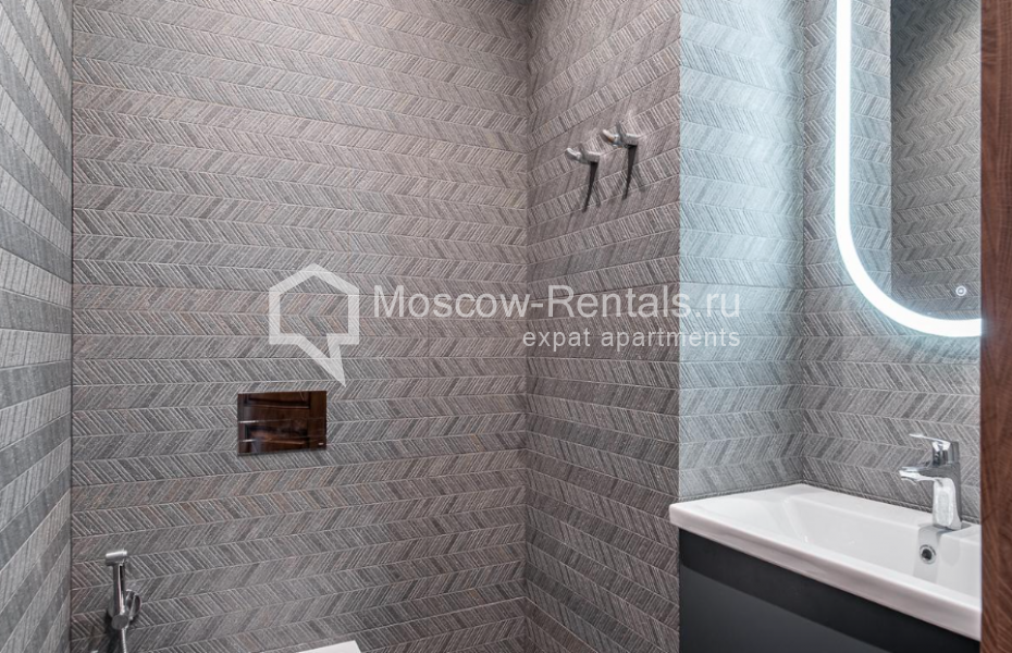 Photo #22 5-room (4 BR) apartment for <a href="http://moscow-rentals.ru/en/articles/long-term-rent" target="_blank">a long-term</a> rent
 in Russia, Moscow, Vavilova str, 4