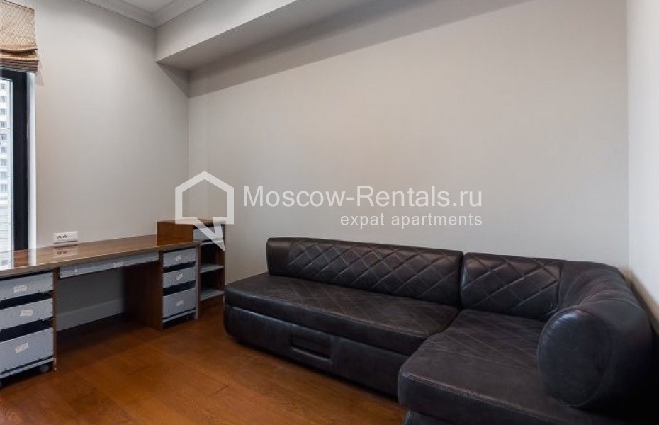 Photo #9 4-room (3 BR) apartment for <a href="http://moscow-rentals.ru/en/articles/long-term-rent" target="_blank">a long-term</a> rent
 in Russia, Moscow, Ordzhonikidze str, 1