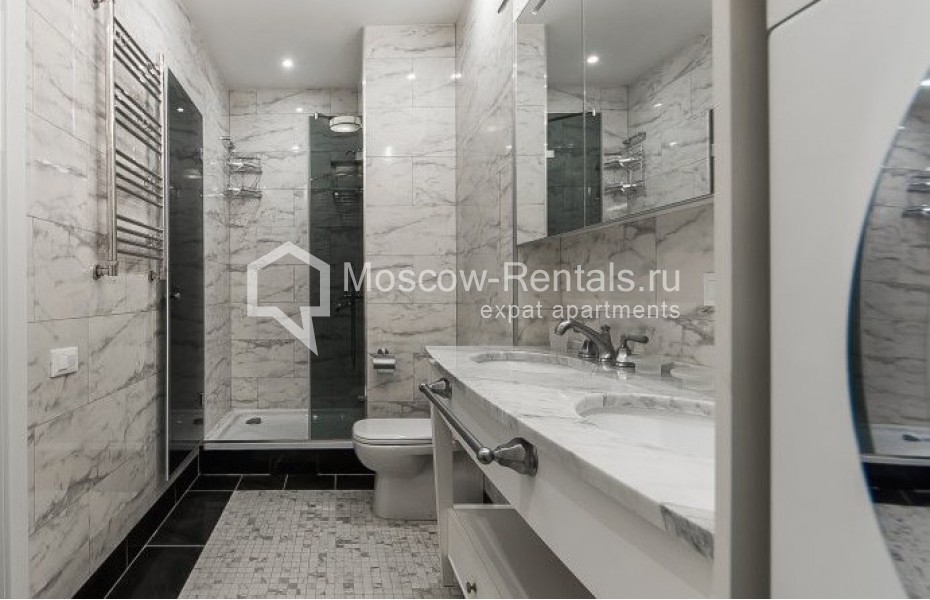 Photo #13 4-room (3 BR) apartment for <a href="http://moscow-rentals.ru/en/articles/long-term-rent" target="_blank">a long-term</a> rent
 in Russia, Moscow, Ordzhonikidze str, 1