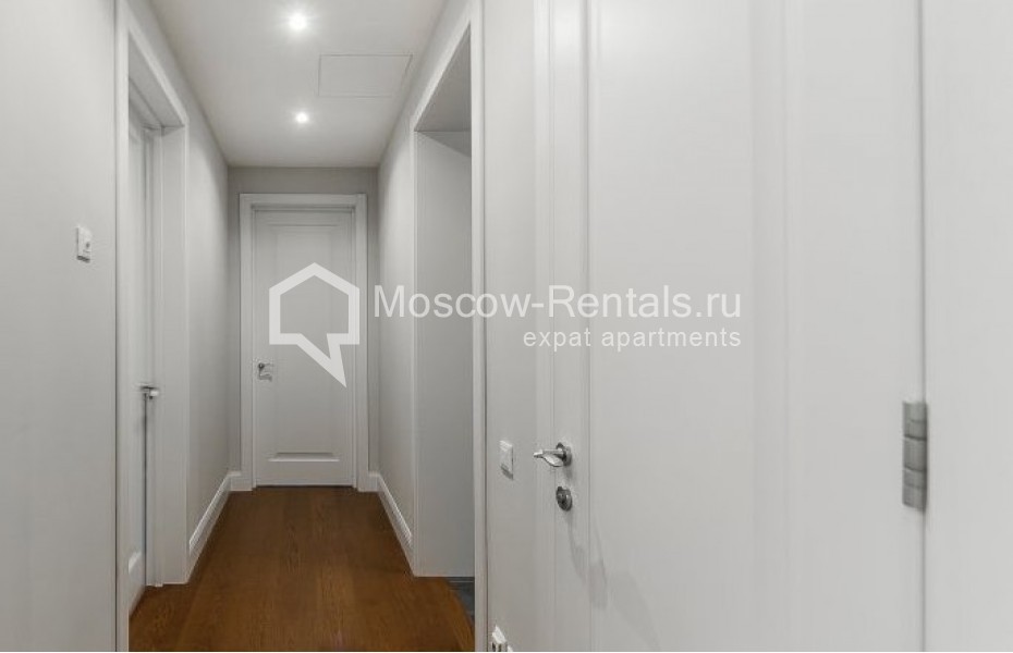 Photo #18 4-room (3 BR) apartment for <a href="http://moscow-rentals.ru/en/articles/long-term-rent" target="_blank">a long-term</a> rent
 in Russia, Moscow, Ordzhonikidze str, 1