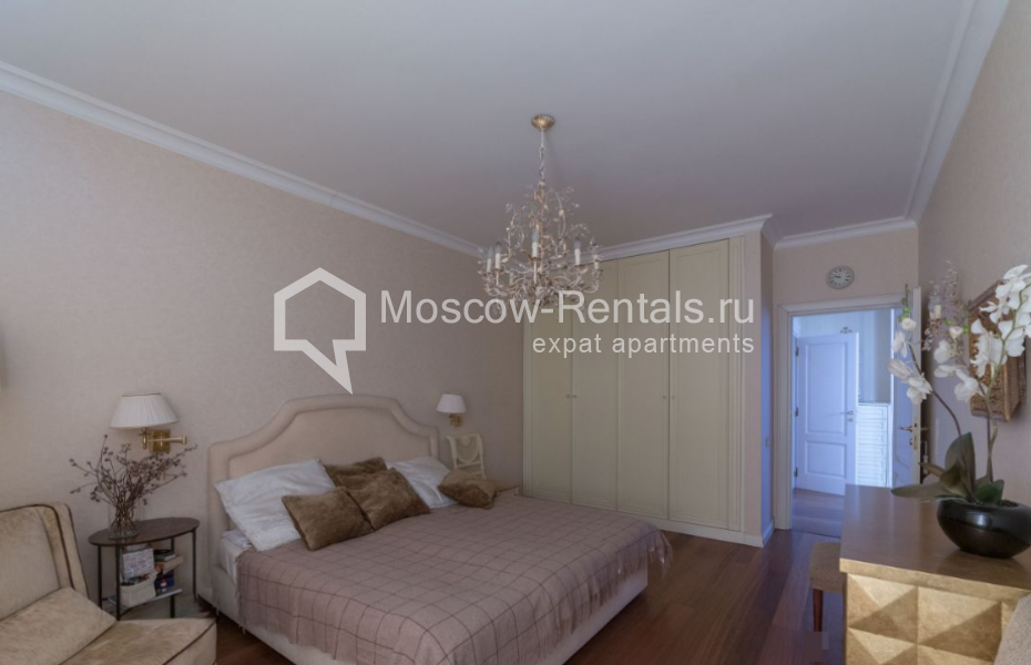 Photo #8 4-room (3 BR) apartment for <a href="http://moscow-rentals.ru/en/articles/long-term-rent" target="_blank">a long-term</a> rent
 in Russia, Moscow, Vorontsovskyi prudy str, 3