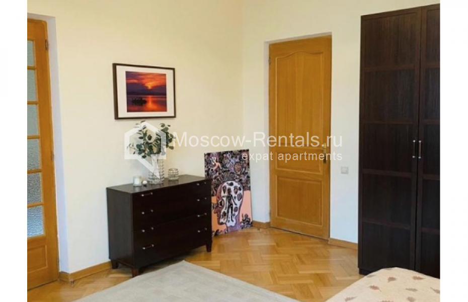 Photo #16 3-room (2 BR) apartment for <a href="http://moscow-rentals.ru/en/articles/long-term-rent" target="_blank">a long-term</a> rent
 in Russia, Moscow, Tverskaya str, 9