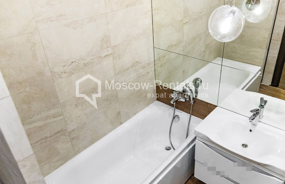 Photo #13 3-room (2 BR) apartment for <a href="http://moscow-rentals.ru/en/articles/long-term-rent" target="_blank">a long-term</a> rent
 in Russia, Moscow, Mosfilmovskaya str, 74Б