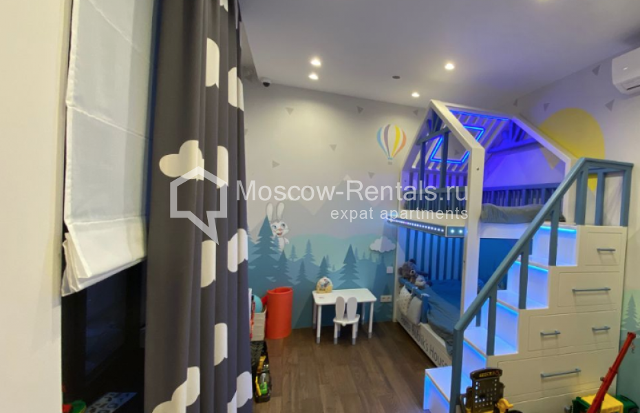 Photo #9 3-room (2 BR) apartment for <a href="http://moscow-rentals.ru/en/articles/long-term-rent" target="_blank">a long-term</a> rent
 in Russia, Moscow, Vavilova str, 4