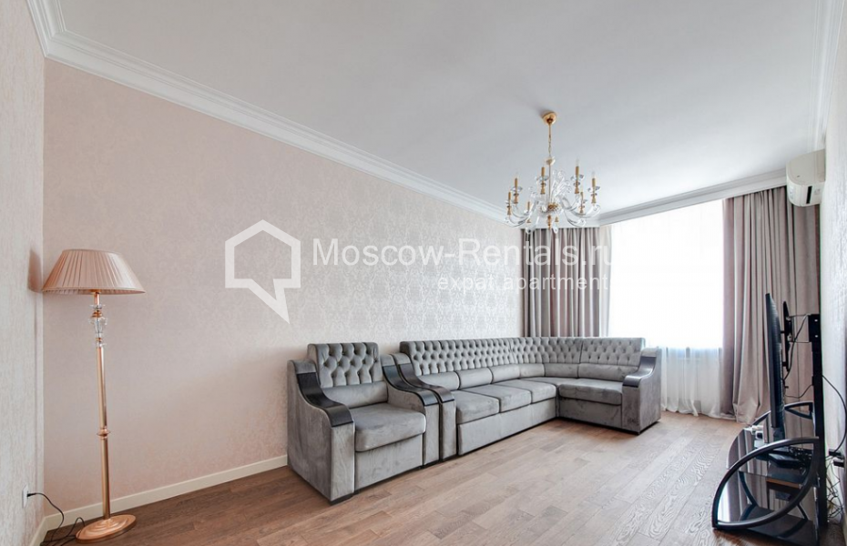 Photo #2 3-room (2 BR) apartment for <a href="http://moscow-rentals.ru/en/articles/long-term-rent" target="_blank">a long-term</a> rent
 in Russia, Moscow, Michurinskyi prosp, 5