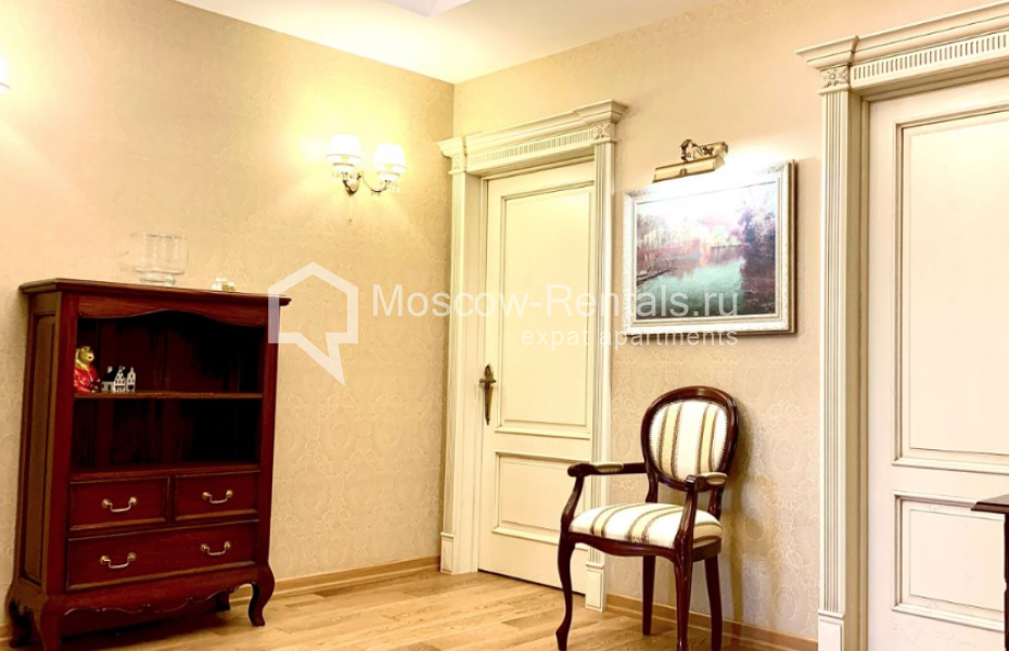 Photo #5 3-room (2 BR) apartment for <a href="http://moscow-rentals.ru/en/articles/long-term-rent" target="_blank">a long-term</a> rent
 in Russia, Moscow, Khamovnicheskyi val, 36