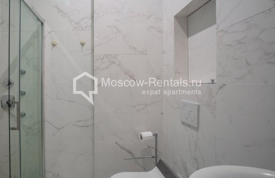 Photo #11 3-room (2 BR) apartment for <a href="http://moscow-rentals.ru/en/articles/long-term-rent" target="_blank">a long-term</a> rent
 in Russia, Moscow, Mosfilmovskaya str, 8