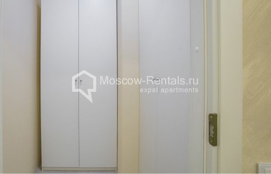 Photo #11 3-room (2 BR) apartment for <a href="http://moscow-rentals.ru/en/articles/long-term-rent" target="_blank">a long-term</a> rent
 in Russia, Moscow, Minskaya str, 2