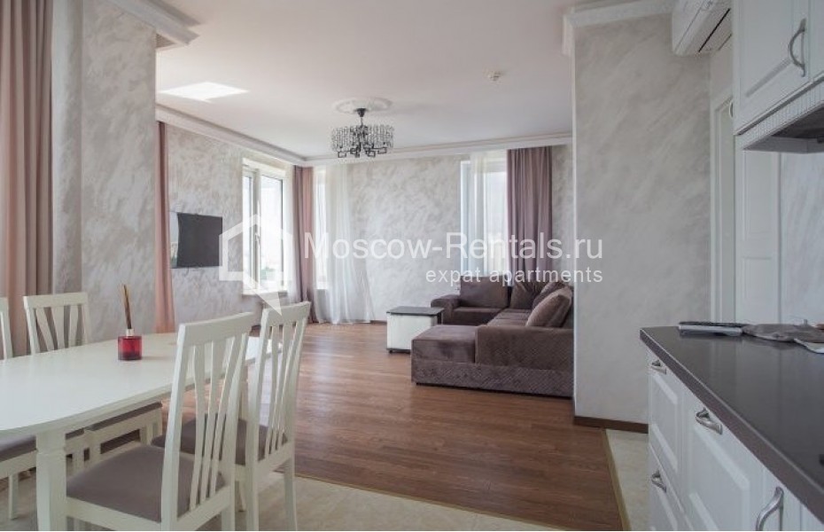 Photo #1 3-room (2 BR) apartment for <a href="http://moscow-rentals.ru/en/articles/long-term-rent" target="_blank">a long-term</a> rent
 in Russia, Moscow, Minskaya str, 2