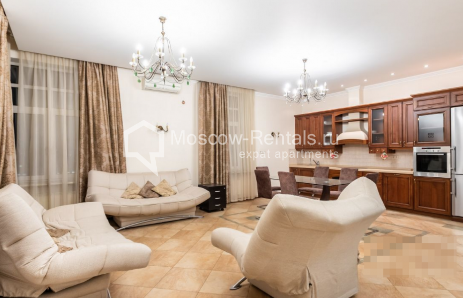 Photo #2 3-room (2 BR) apartment for <a href="http://moscow-rentals.ru/en/articles/long-term-rent" target="_blank">a long-term</a> rent
 in Russia, Moscow, M. Nikolopeskovskyi lane, 8