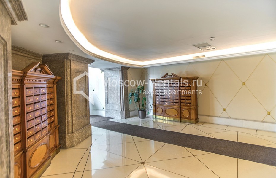 Photo #17 3-room (2 BR) apartment for <a href="http://moscow-rentals.ru/en/articles/long-term-rent" target="_blank">a long-term</a> rent
 in Russia, Moscow, M. Nikolopeskovskyi lane, 8