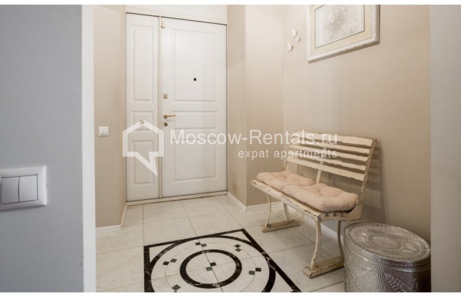 Photo #17 4-room (3 BR) apartment for <a href="http://moscow-rentals.ru/en/articles/long-term-rent" target="_blank">a long-term</a> rent
 in Russia, Moscow, Gusyatnikov lane, 13/3