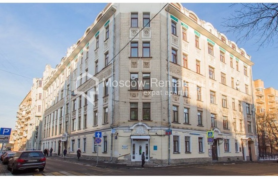 Photo #18 4-room (3 BR) apartment for <a href="http://moscow-rentals.ru/en/articles/long-term-rent" target="_blank">a long-term</a> rent
 in Russia, Moscow, Gusyatnikov lane, 13/3