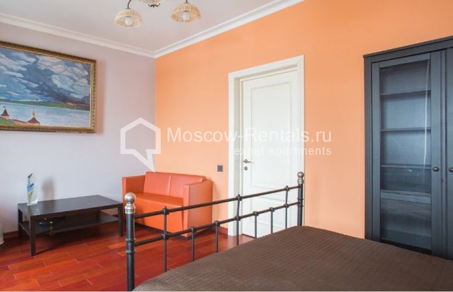 Photo #8 4-room (3 BR) apartment for <a href="http://moscow-rentals.ru/en/articles/long-term-rent" target="_blank">a long-term</a> rent
 in Russia, Moscow, Tverkskaya str, 19