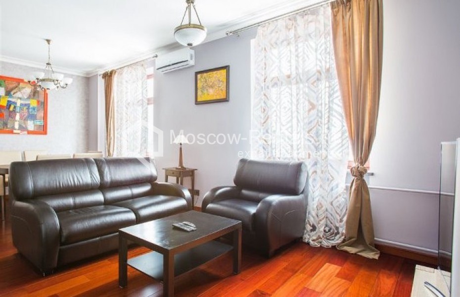 Photo #1 4-room (3 BR) apartment for <a href="http://moscow-rentals.ru/en/articles/long-term-rent" target="_blank">a long-term</a> rent
 in Russia, Moscow, Tverkskaya str, 19