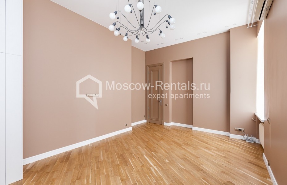 Photo #12 5-room (4 BR) apartment for <a href="http://moscow-rentals.ru/en/articles/long-term-rent" target="_blank">a long-term</a> rent
 in Russia, Moscow, Gogolevskyi lane, 23