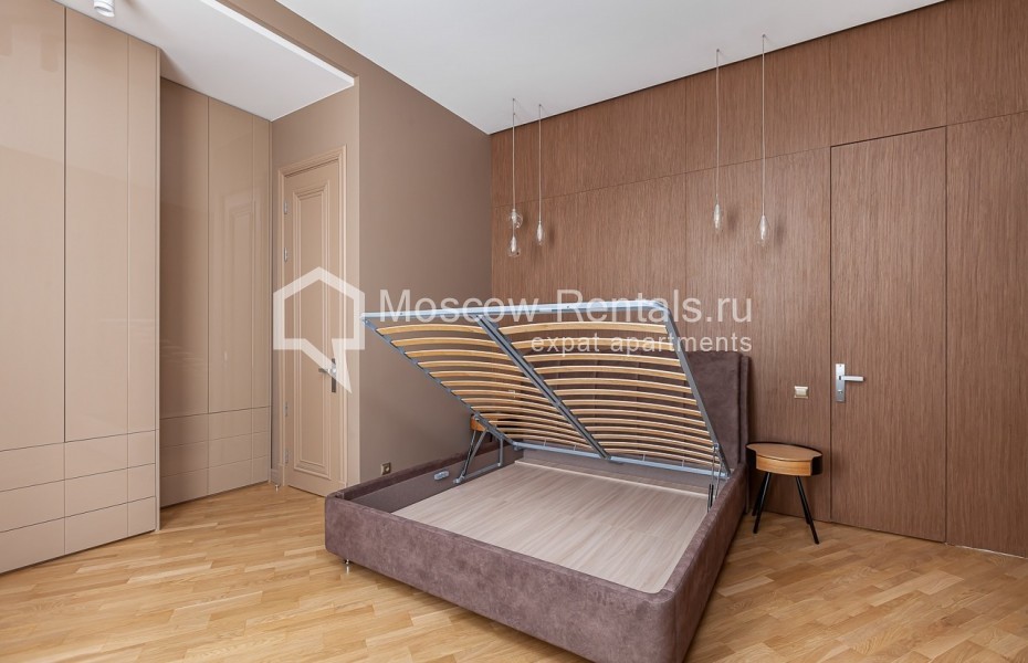 Photo #14 5-room (4 BR) apartment for <a href="http://moscow-rentals.ru/en/articles/long-term-rent" target="_blank">a long-term</a> rent
 in Russia, Moscow, Gogolevskyi lane, 23