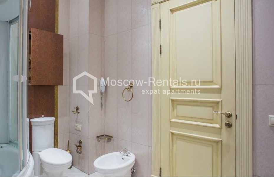 Photo #12 4-room (3 BR) apartment for <a href="http://moscow-rentals.ru/en/articles/long-term-rent" target="_blank">a long-term</a> rent
 in Russia, Moscow, M. Kozikhinskyi lane, 7