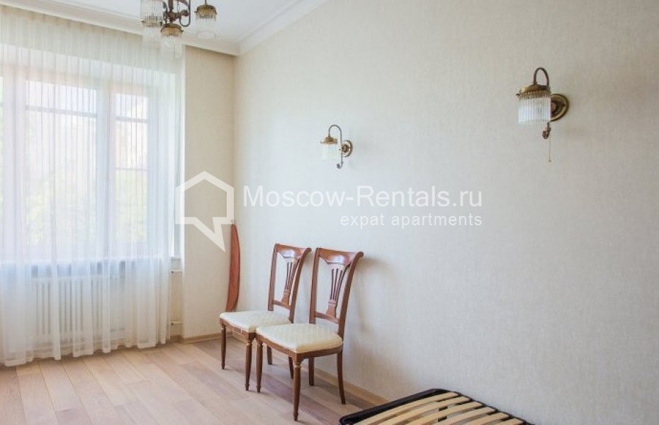 Photo #8 4-room (3 BR) apartment for <a href="http://moscow-rentals.ru/en/articles/long-term-rent" target="_blank">a long-term</a> rent
 in Russia, Moscow, M. Kozikhinskyi lane, 7