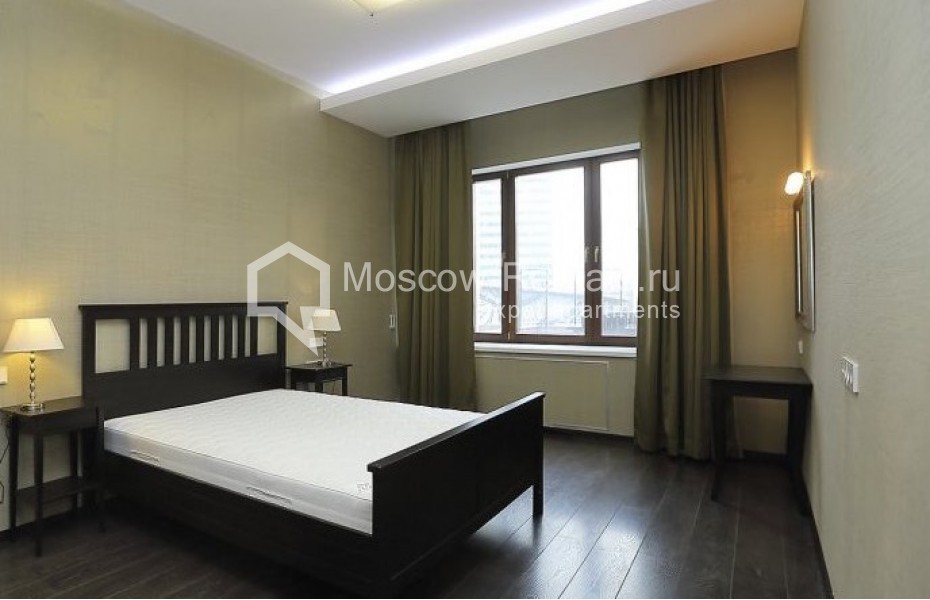 Photo #4 4-room (3 BR) apartment for <a href="http://moscow-rentals.ru/en/articles/long-term-rent" target="_blank">a long-term</a> rent
 in Russia, Moscow, New Arbat str, 27