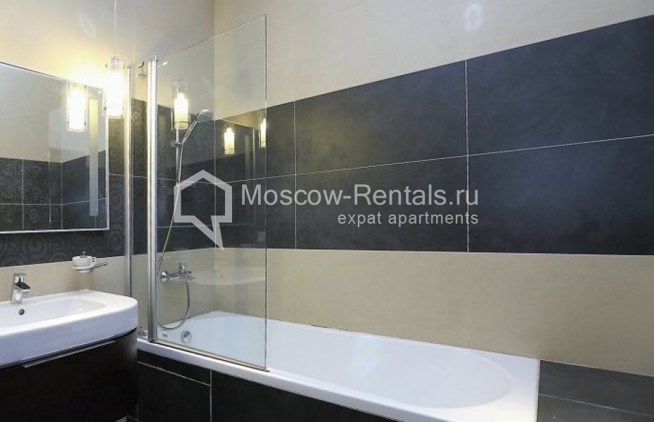 Photo #7 4-room (3 BR) apartment for <a href="http://moscow-rentals.ru/en/articles/long-term-rent" target="_blank">a long-term</a> rent
 in Russia, Moscow, New Arbat str, 27