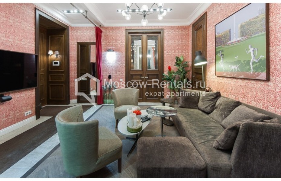 Photo #1 5-room (4 BR) apartment for <a href="http://moscow-rentals.ru/en/articles/long-term-rent" target="_blank">a long-term</a> rent
 in Russia, Moscow, Starokonushennyi lane, 41С2