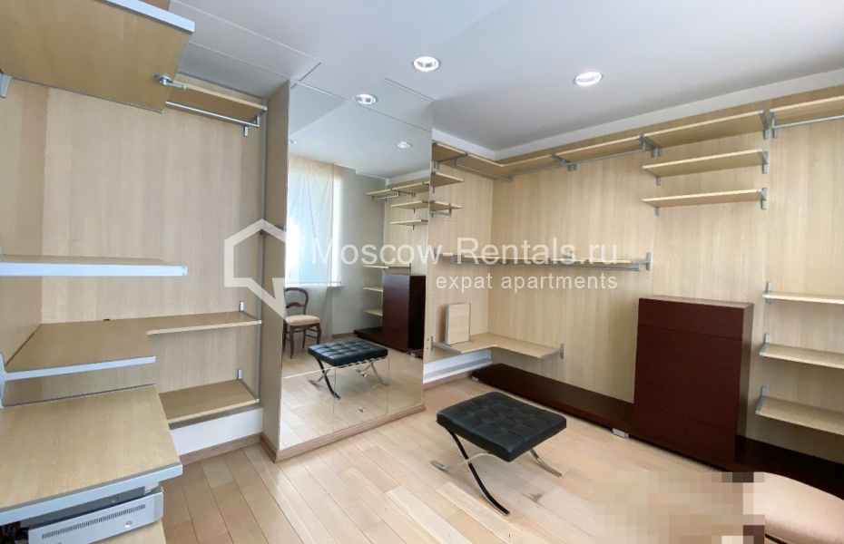 Photo #7 5-room (4 BR) apartment for <a href="http://moscow-rentals.ru/en/articles/long-term-rent" target="_blank">a long-term</a> rent
 in Russia, Moscow, Grokholskyi lane, 28