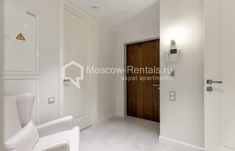 Photo #14 3-room (2 BR) apartment for <a href="http://moscow-rentals.ru/en/articles/long-term-rent" target="_blank">a long-term</a> rent
 in Russia, Moscow, 1st Krasnogvardeiskyi proezd, 15
