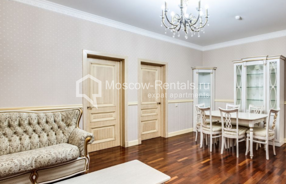 Photo #3 3-room (2 BR) apartment for <a href="http://moscow-rentals.ru/en/articles/long-term-rent" target="_blank">a long-term</a> rent
 in Russia, Moscow, Stoleshnikov lane, 9С3