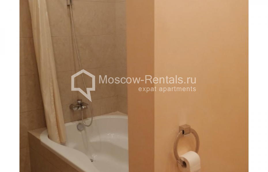 Photo #14 4-room (3 BR) apartment for <a href="http://moscow-rentals.ru/en/articles/long-term-rent" target="_blank">a long-term</a> rent
 in Russia, Moscow, Gilyarovskogo str, 7