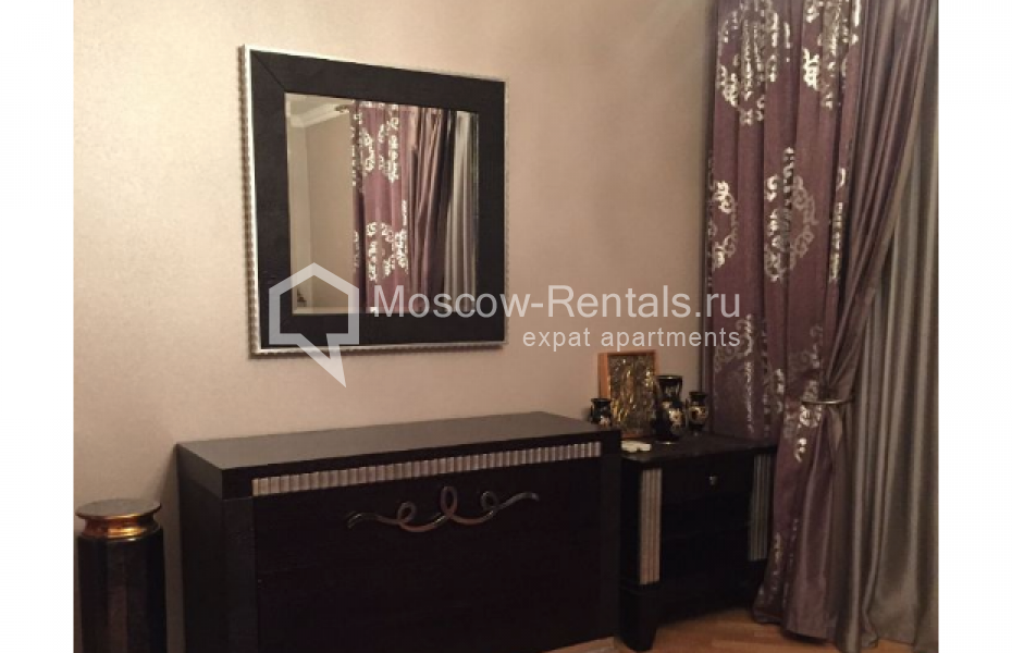 Photo #4 2-room (1 BR) apartment for <a href="http://moscow-rentals.ru/en/articles/long-term-rent" target="_blank">a long-term</a> rent
 in Russia, Moscow, Bakhrushina str, 4С1