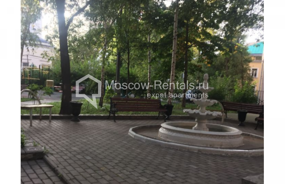 Photo #8 2-room (1 BR) apartment for <a href="http://moscow-rentals.ru/en/articles/long-term-rent" target="_blank">a long-term</a> rent
 in Russia, Moscow, Bakhrushina str, 4С1