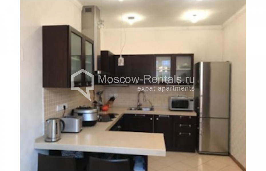 Photo #4 3-room (2 BR) apartment for <a href="http://moscow-rentals.ru/en/articles/long-term-rent" target="_blank">a long-term</a> rent
 in Russia, Moscow, Gilyarovskogo str, 50