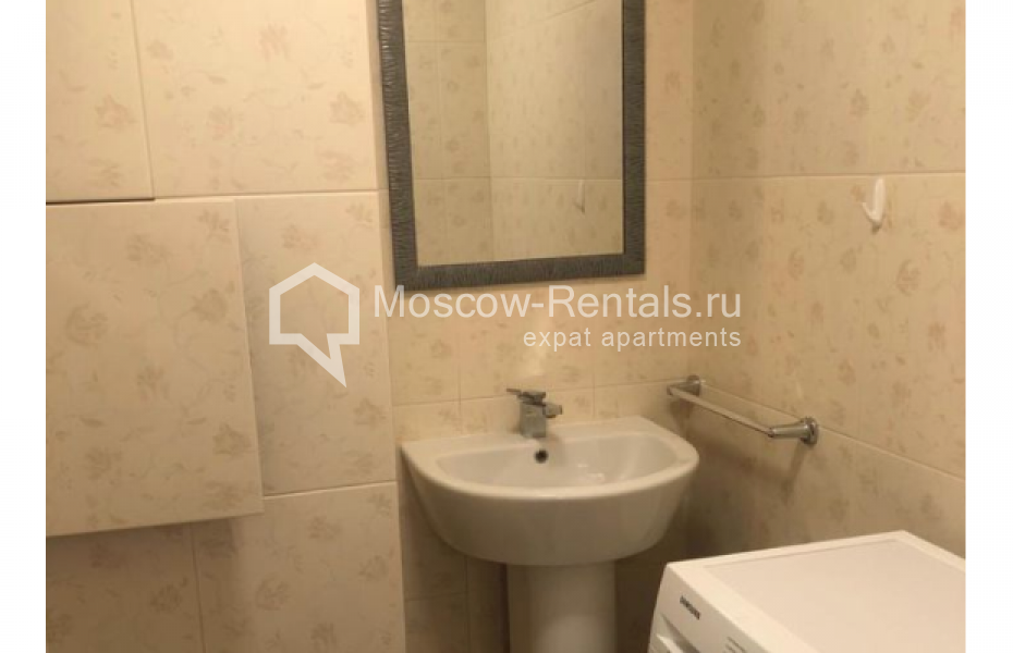 Photo #16 3-room (2 BR) apartment for <a href="http://moscow-rentals.ru/en/articles/long-term-rent" target="_blank">a long-term</a> rent
 in Russia, Moscow, 1st Tverskaya-Yamskaya str, 24