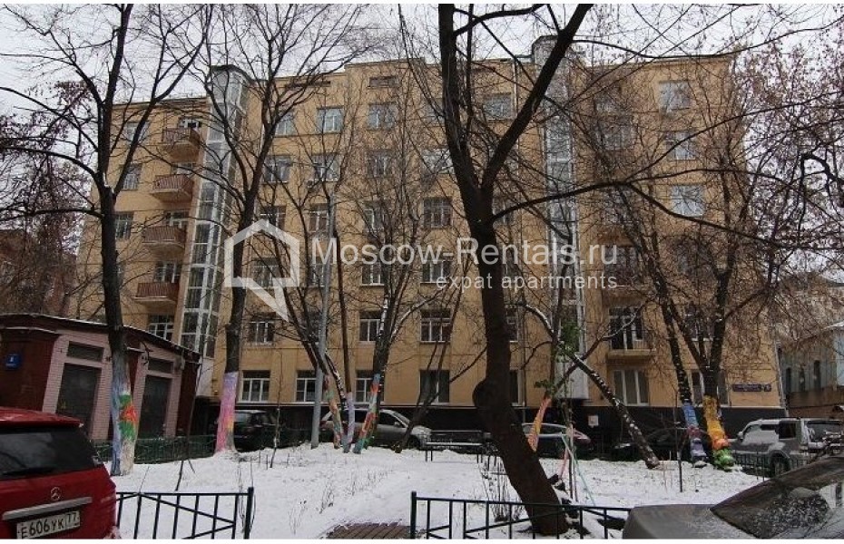 Photo #13 3-room (2 BR) apartment for <a href="http://moscow-rentals.ru/en/articles/long-term-rent" target="_blank">a long-term</a> rent
 in Russia, Moscow, Mansurovsky lane, 6